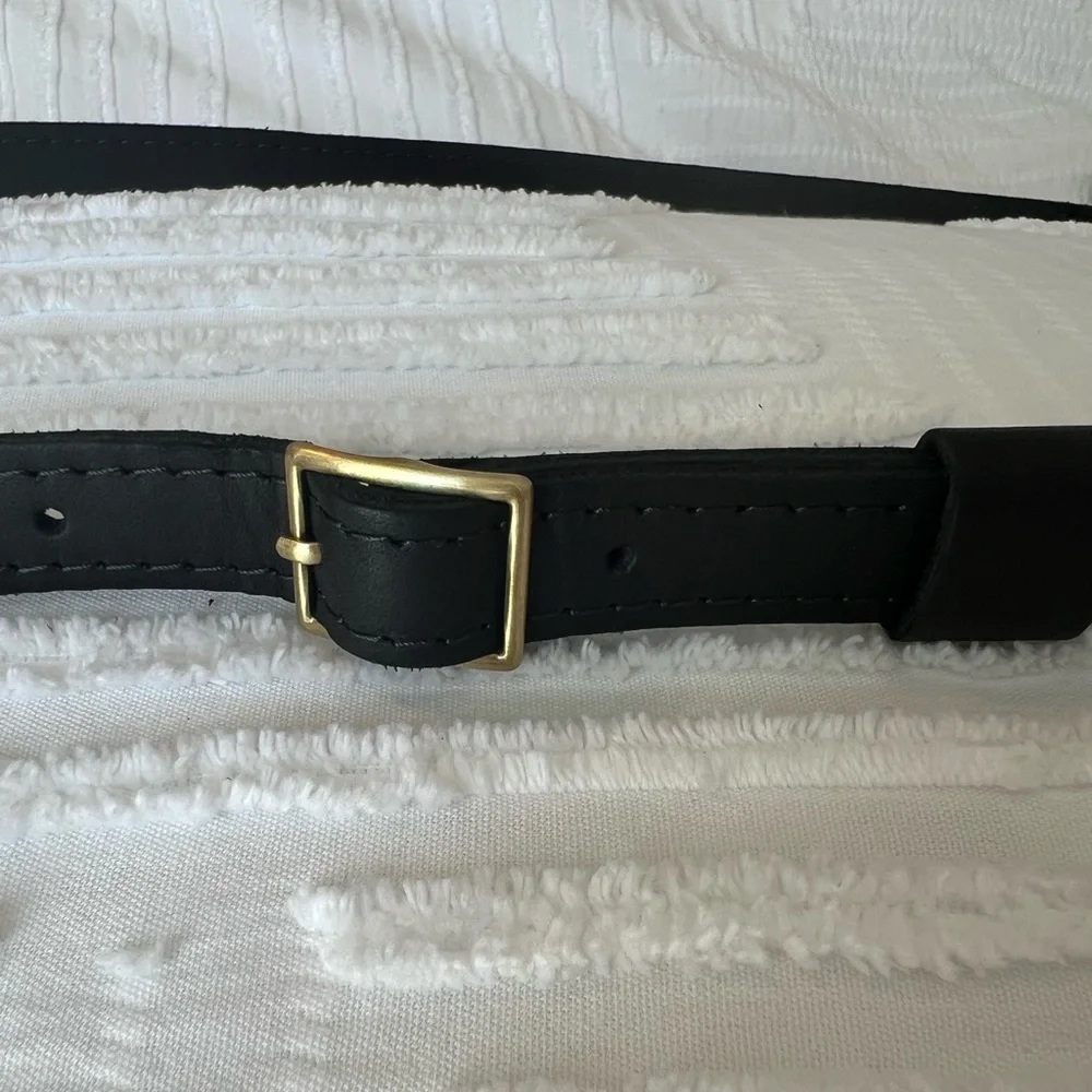 Like New Limited Edition Portland Leather Circle Crossbody Blossom Small - Picture 11 of 11